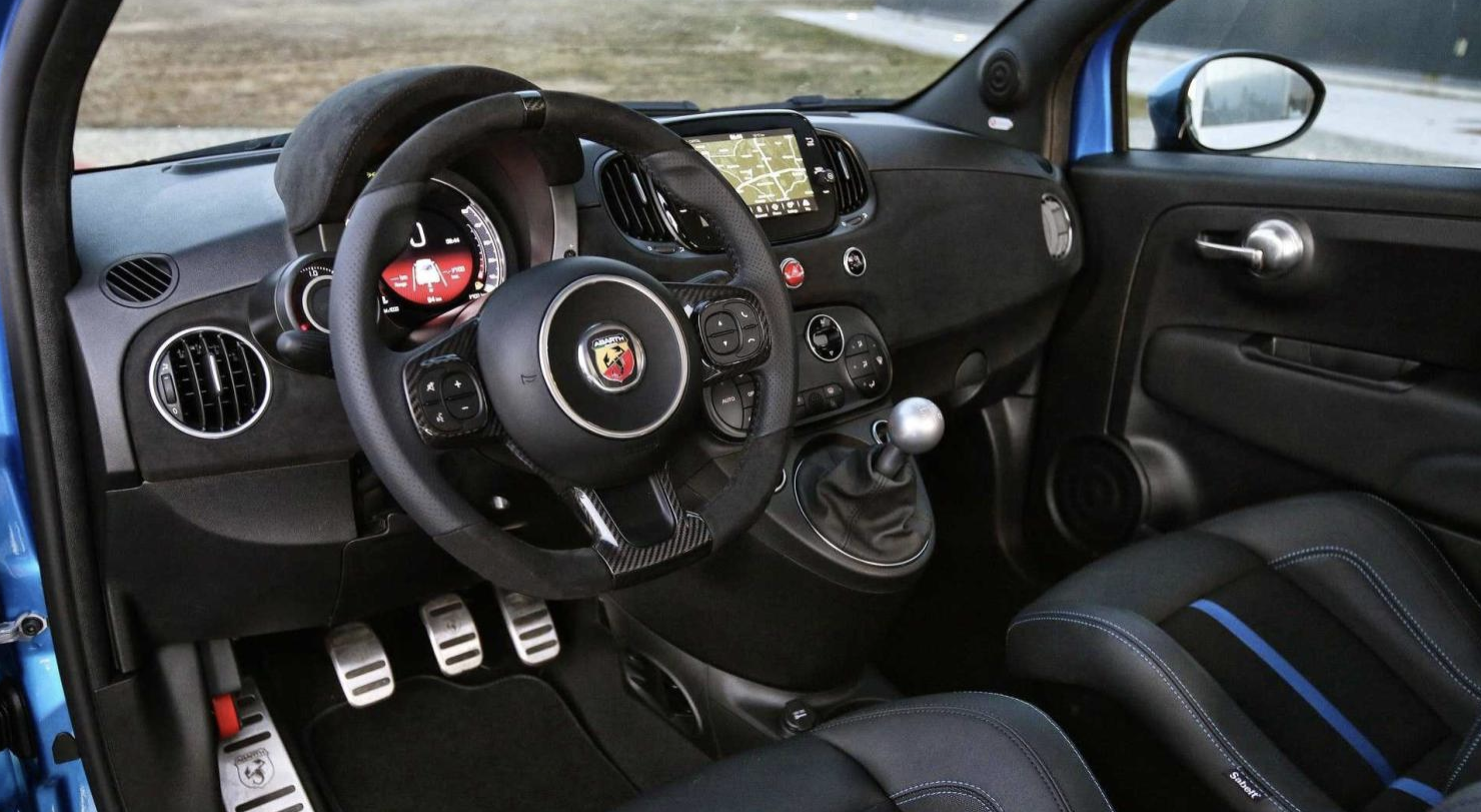 致敬传奇 Abarth 695 Tributo 131 Rally官图发布