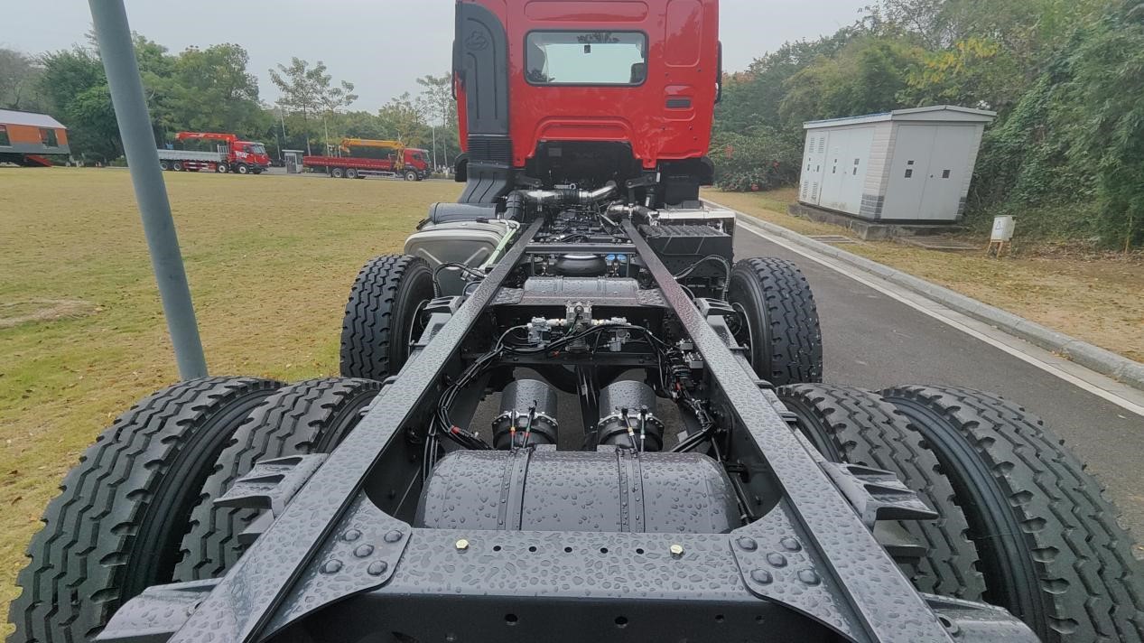 图片3.jpg 图片3.jpg